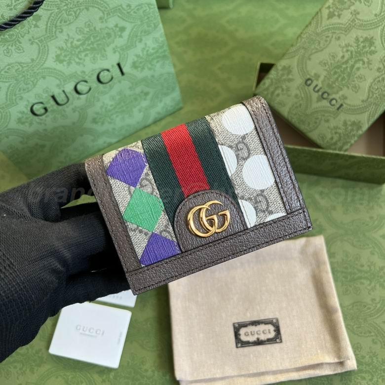 Gucci Wallets 17